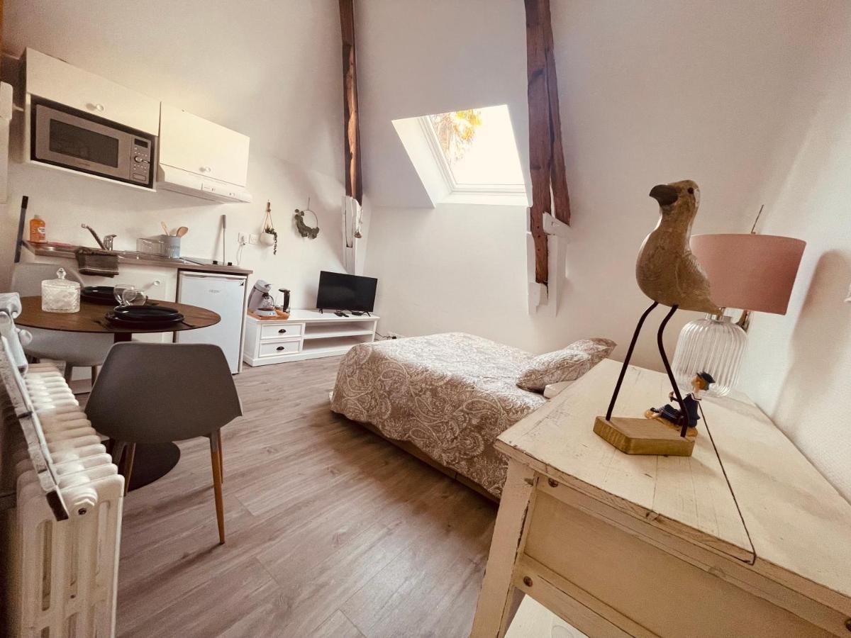 Les Suites Du 119 Vannes Esterno foto