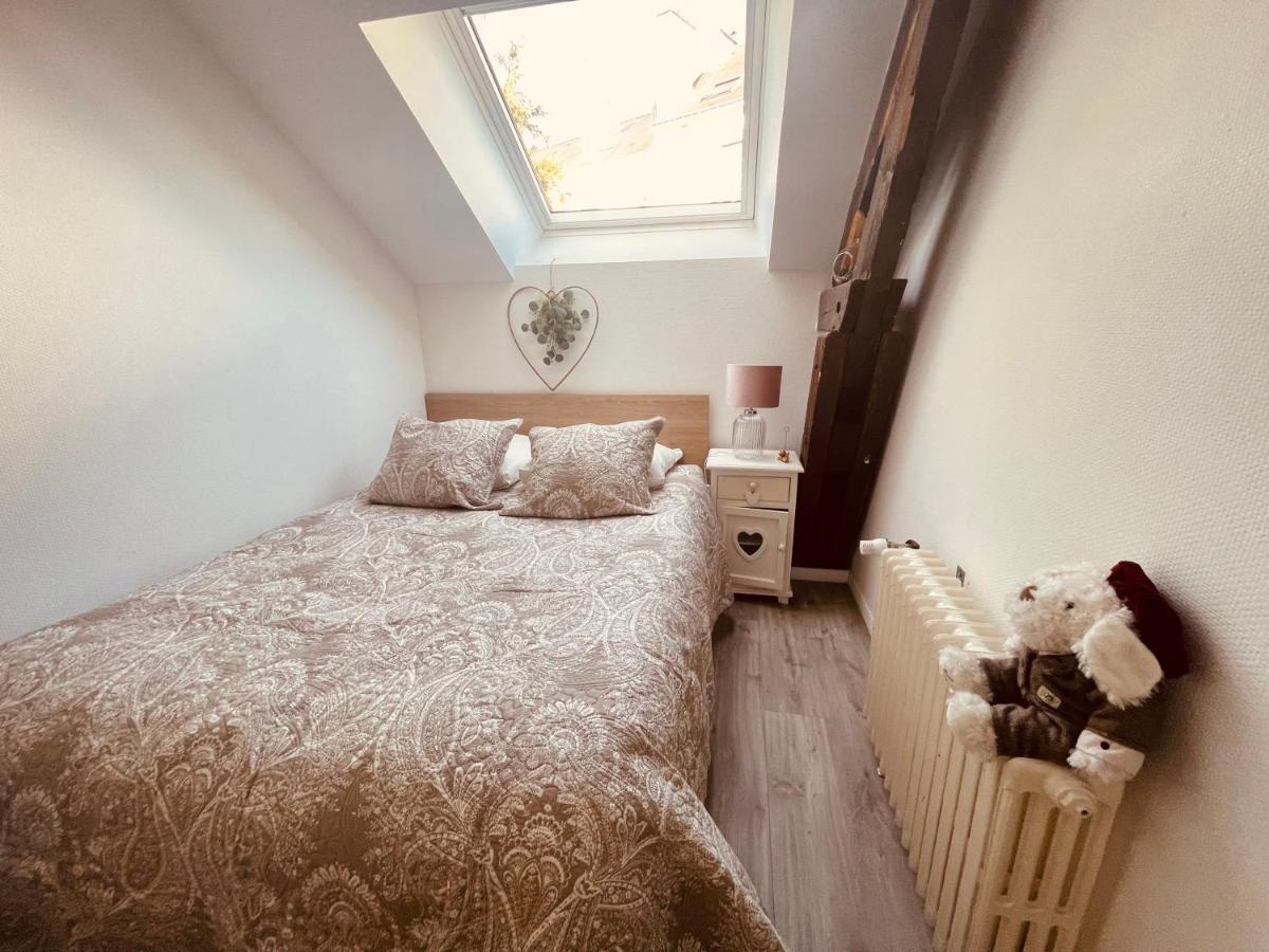 Les Suites Du 119 Vannes Esterno foto