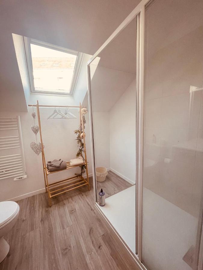 Les Suites Du 119 Vannes Esterno foto